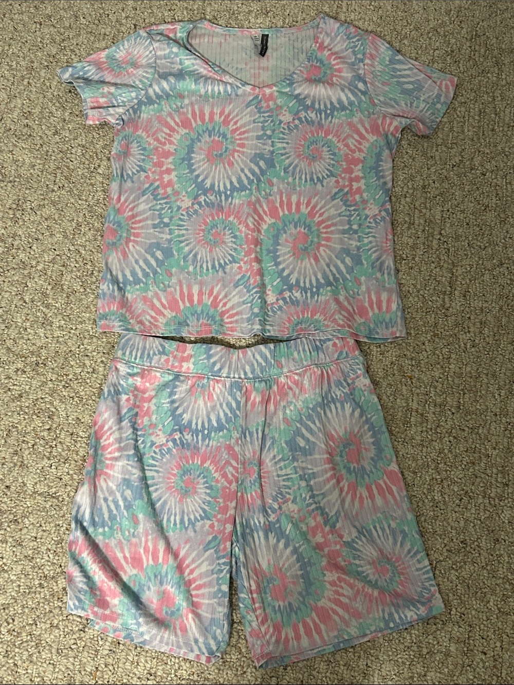Women’s Medium Pastel Tie-Dye Two-Piece Pajama Set